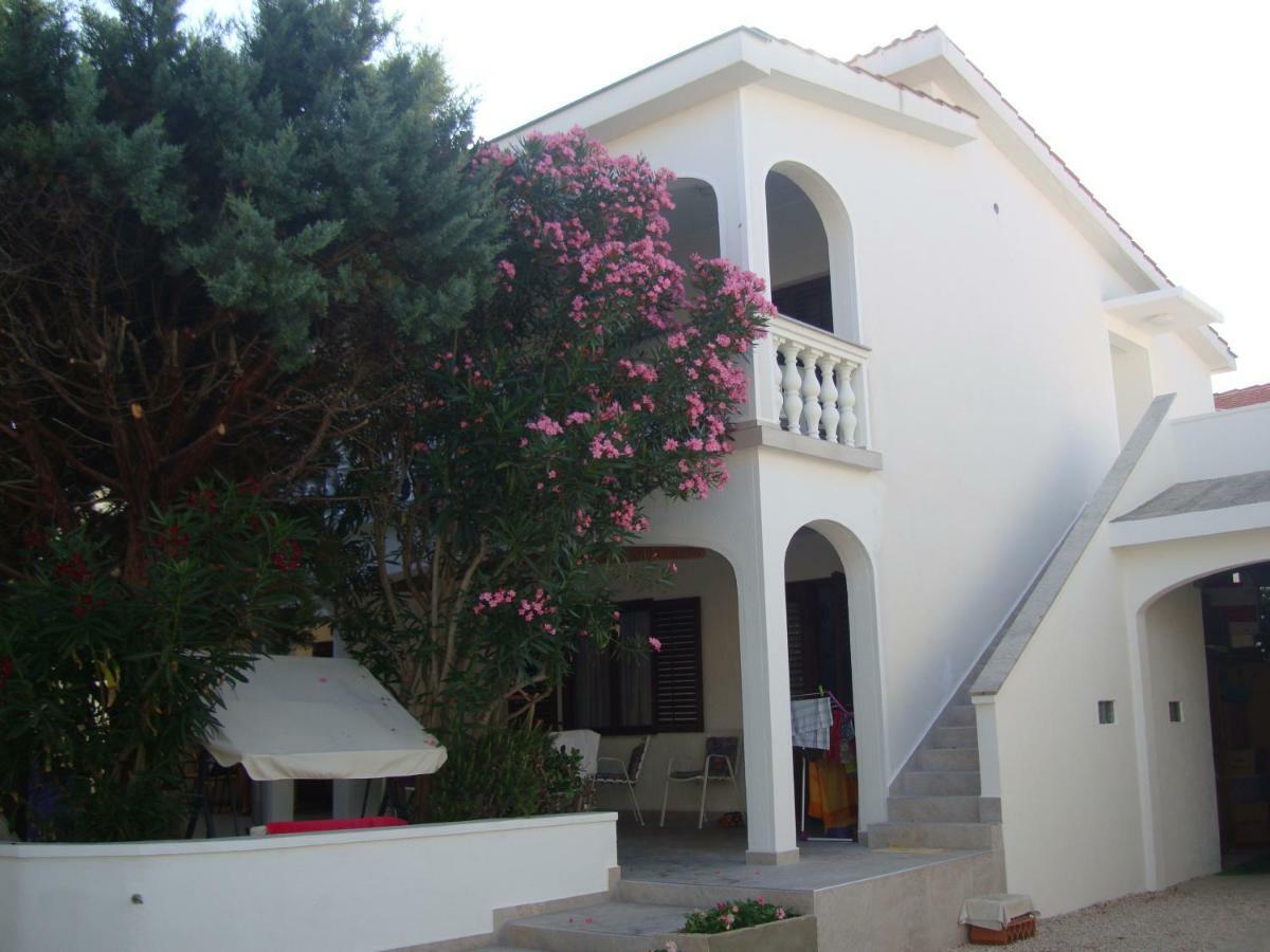 Apartment Robic Vir Exterior foto